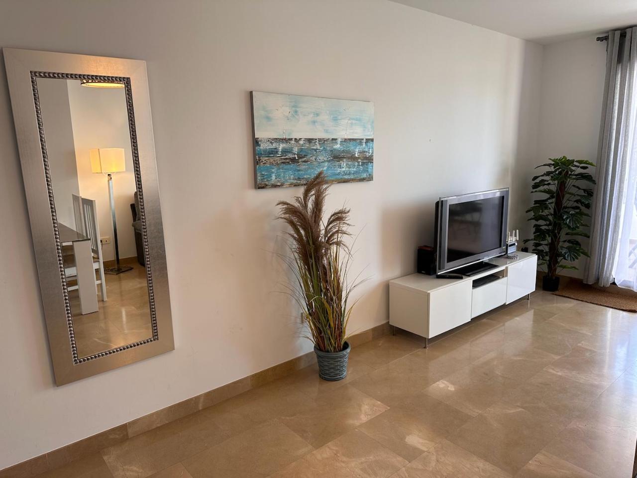 Quiet Family Apartment, 4 Pools, Close To The Beach And Golf, La Marina Alcaidesa 9 02 Exteriör bild