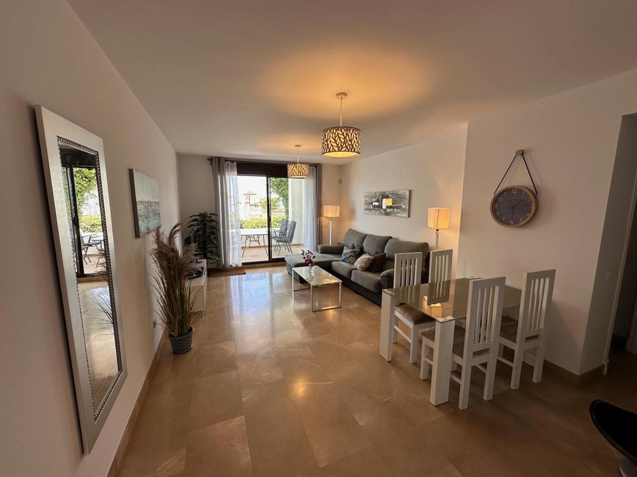 Quiet Family Apartment, 4 Pools, Close To The Beach And Golf, La Marina Alcaidesa 9 02 Exteriör bild